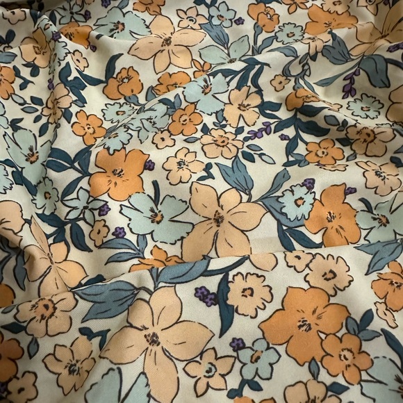 NWT/CUPSHE Women's Ruffled One Piece Swimsuit/ Size: M - Picture 10 of 12